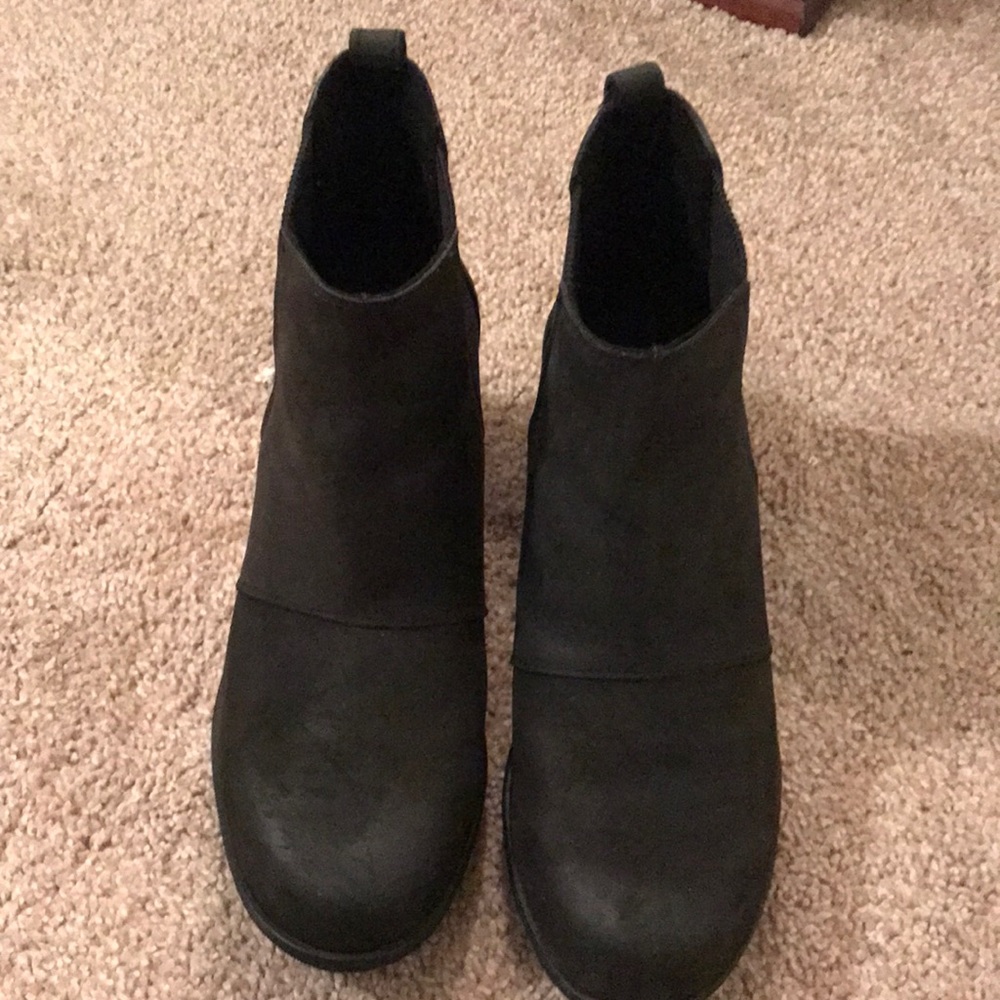 EUC Sorel size 8.5